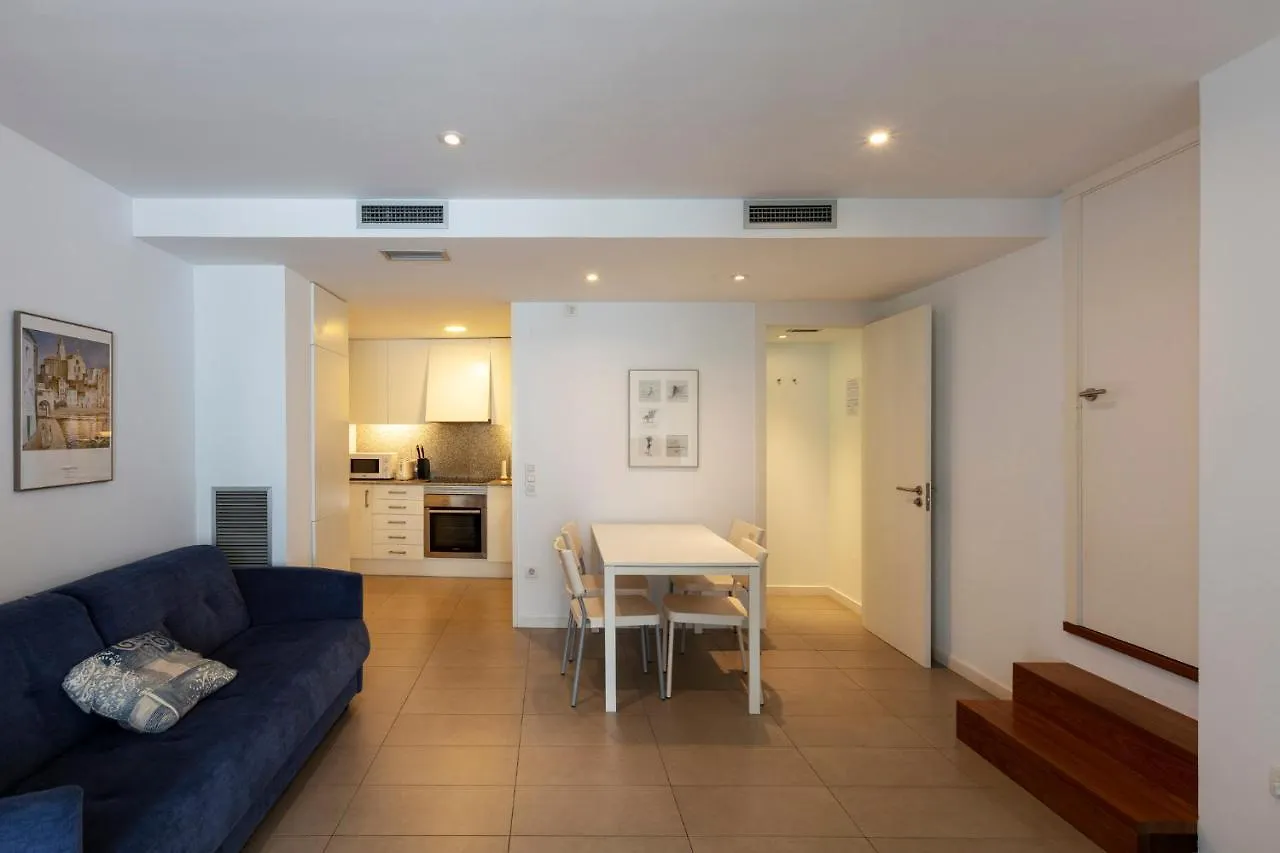 Cadaques White Sea Apartments